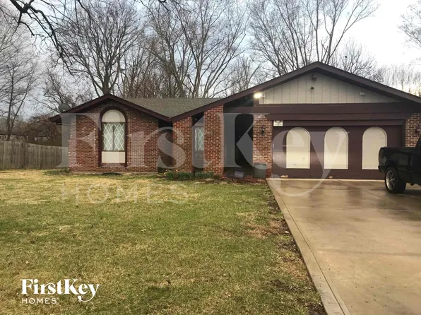 6130 Munsee Ln, Indianapolis, IN 46228
