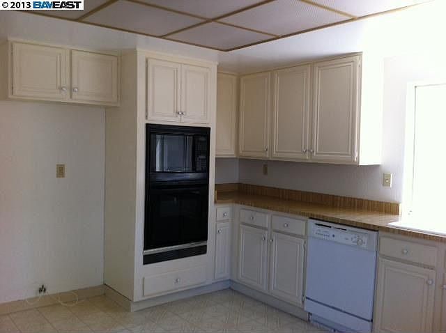 2nd image of 403 Santander Dr
