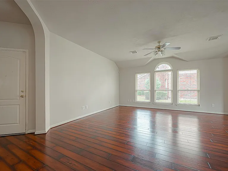 11814 Copperas Creek Dr — Photo 10