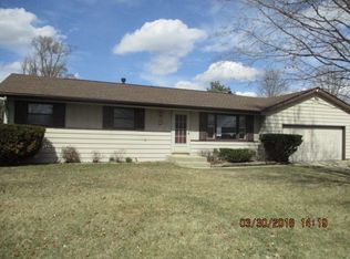 312 Rosewood Rd, Machesney Park, IL 61115