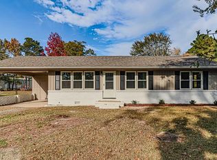 311 Woodview Dr, Goldsboro, NC 27530