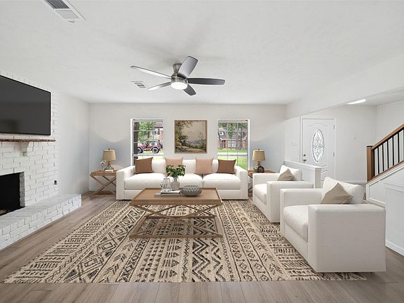 3rd image of 90 Crystal Lake Ln