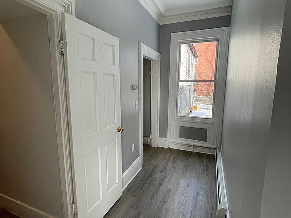 4th image of 362 Liberty St #1