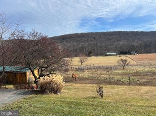 940 Nancy Hanks Dr, New Creek, WV 26743