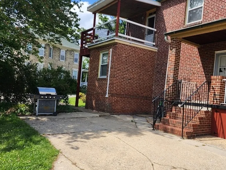 1253 Circle Dr #2 — Photo 8