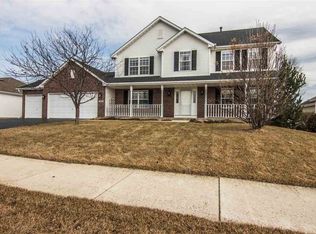 7217 Wimbledon Rd, Machesney Park, IL 61115