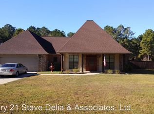 3656 Belview Rd, Leesville, LA 71446