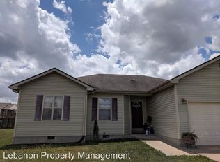 1222 Applelane Dr, Lebanon, MO 65536