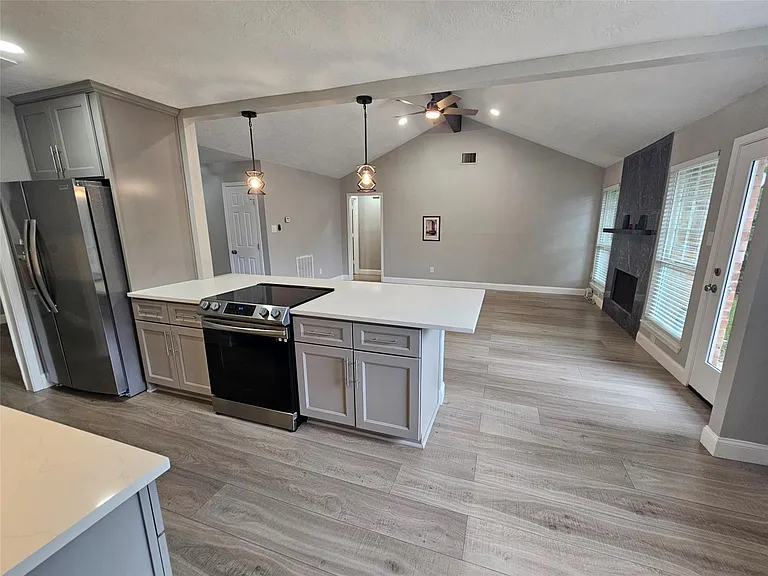 22530 John Rolfe Ln — Photo 8