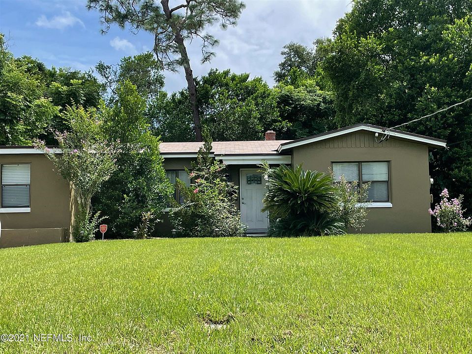 1st image of 6215 Mercer Cir W Unit No 10 Lot