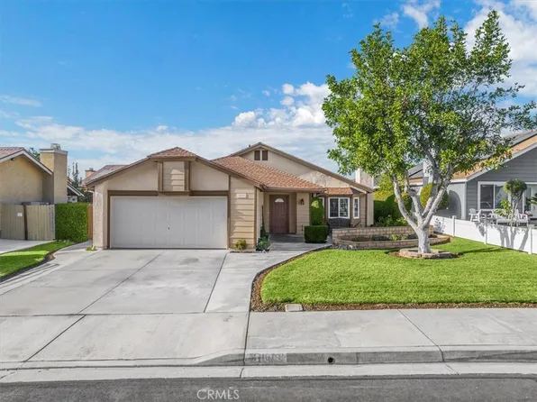 3191 Cabernet Dr, Jurupa Valley, CA 91752