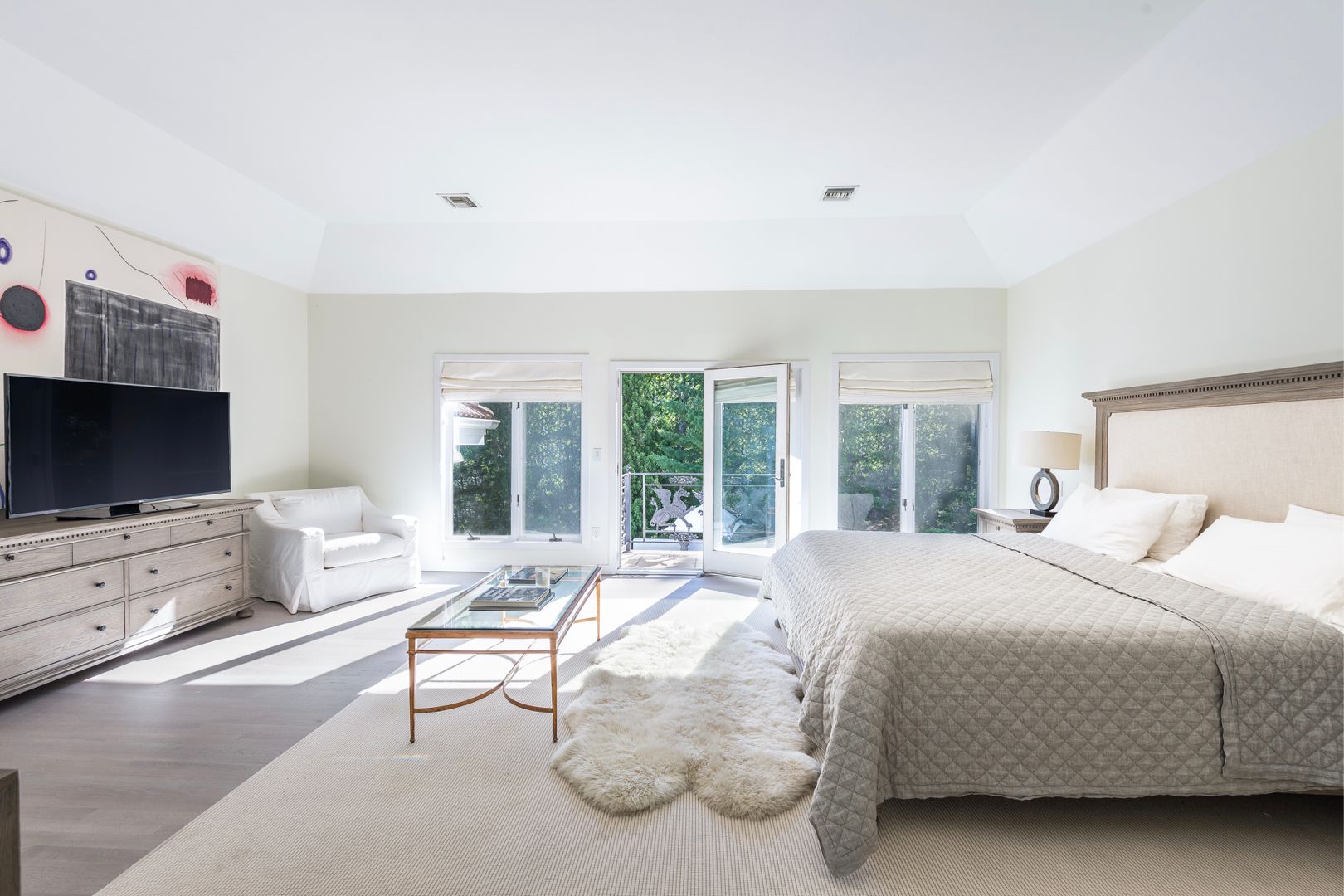  Master bedroom with Restoration Hardware furniture, en-suite bathroom, dressing room, walk-in closet