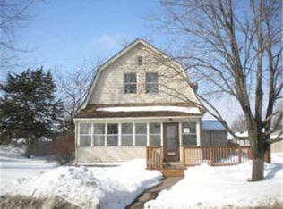616 Lakewood Ave, Lake City, MN 55041