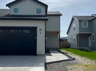 513 Colton Ln #B, Everson, WA 98247