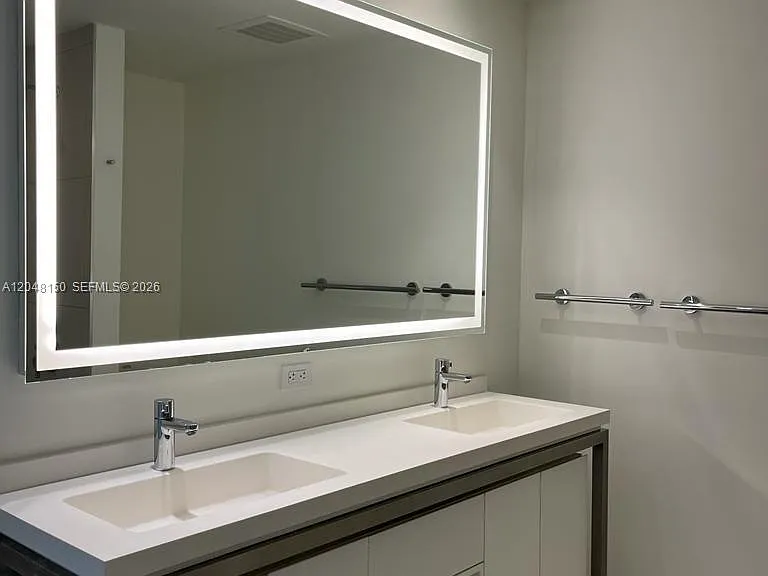 2000 Metropica Way #1602 — Photo 7