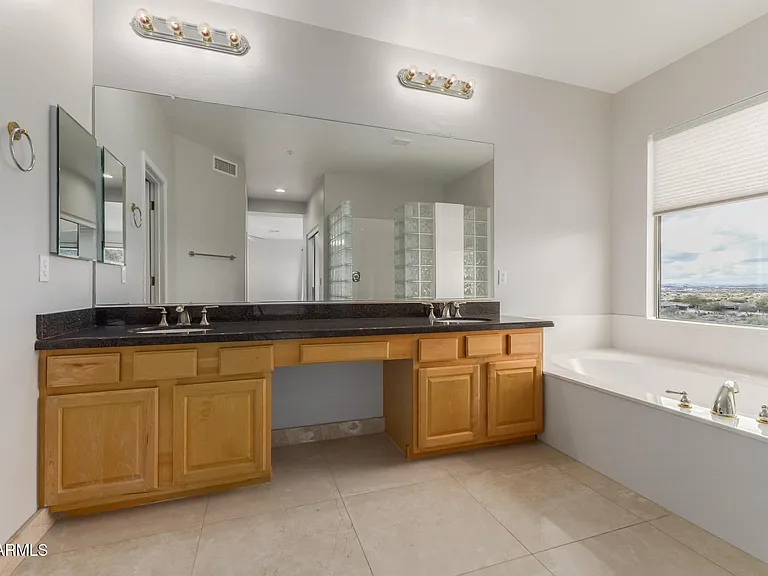 10872 E Raintree Dr — Photo 30