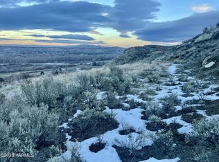 240 Schuller Grade, Yakima, WA 98908