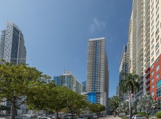 1200 Brickell Bay Dr APT 3207, Miami, FL 33131