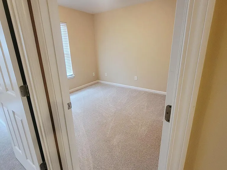 8327 Glenwood Springs Ct — Photo 31