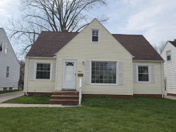 972 Glenside Rd, South Euclid, OH 44121