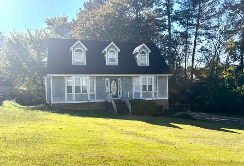 1st image of 262 Crestwood Dr