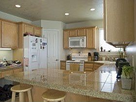 4th image of 5166 W Wisteria Way