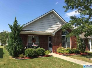 2055 Village Ln, Calera, AL 35040