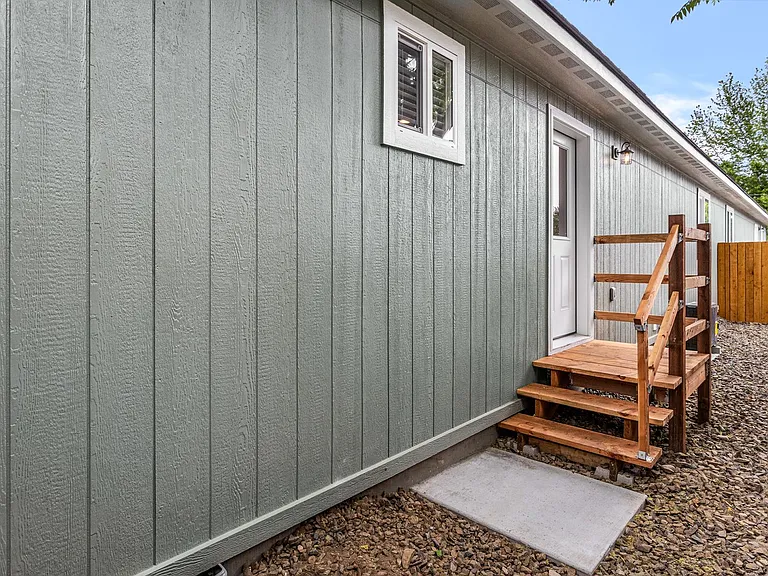1302 S 14th Ave — Photo 49