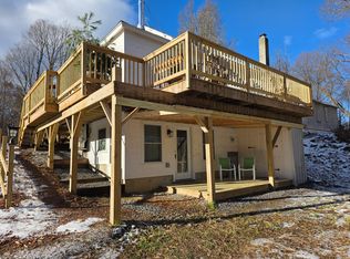 529 Valley Rd, Walpole, NH 03608