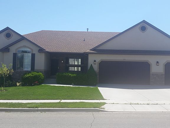 2nd image of 2354 Palomino Dr