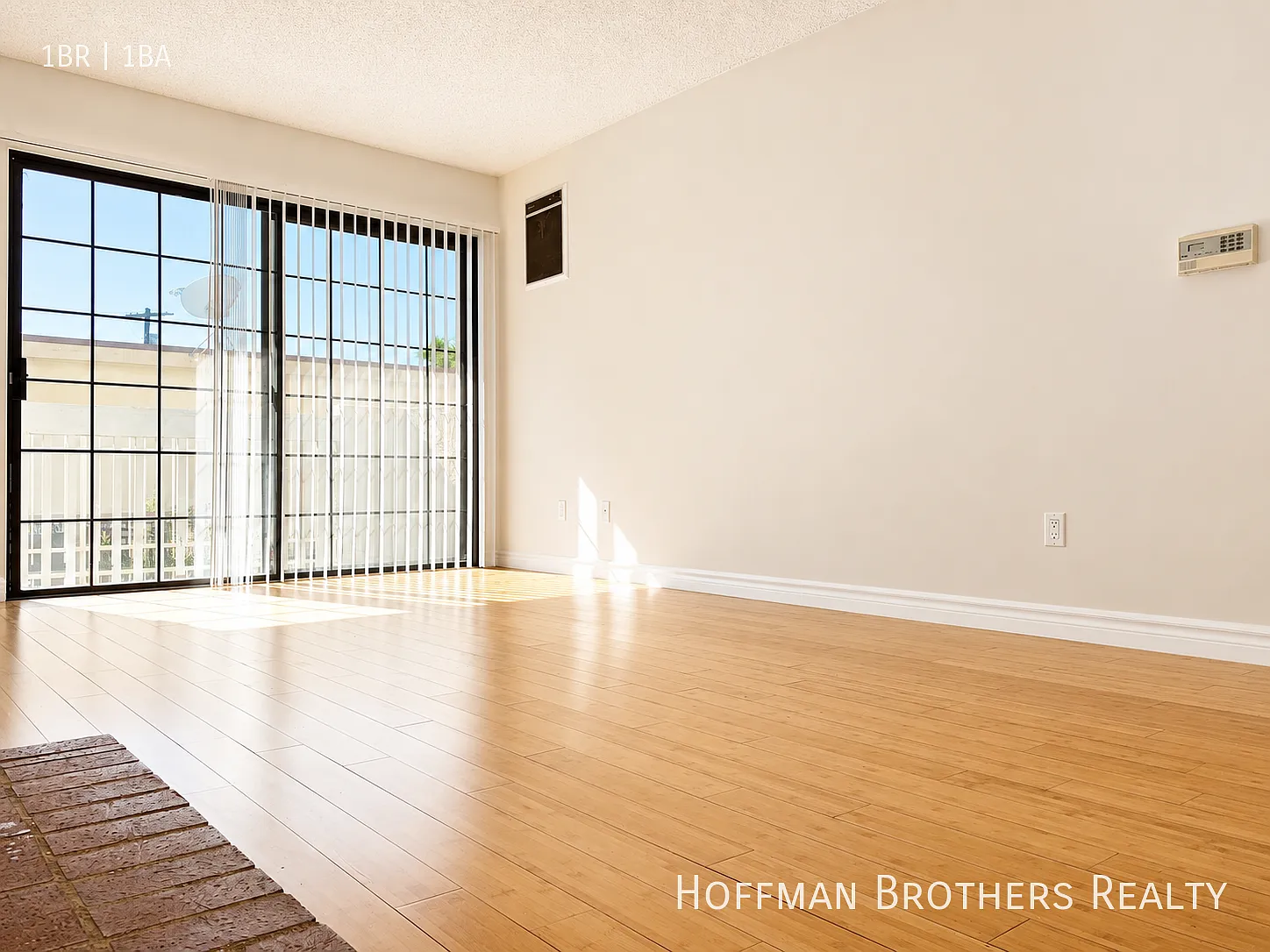 9801 Tabor St Los Angeles, CA 90034 — Photo 1