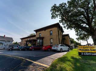 306 Wisconsin St, Oshkosh, WI 54901