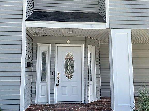 5th image of 1110 Success Ave