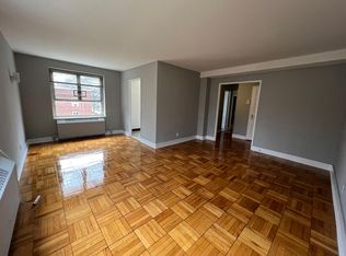 190-38 69th Ave FLOOR 3, Fresh Meadows, NY 11365