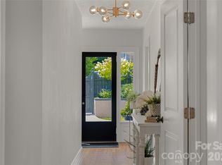 10 Springdale Rd, Asheville, NC 28805