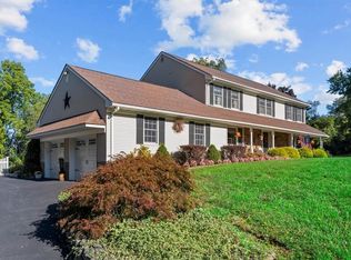 11 Brandywine Dr, Warwick, NY 10990