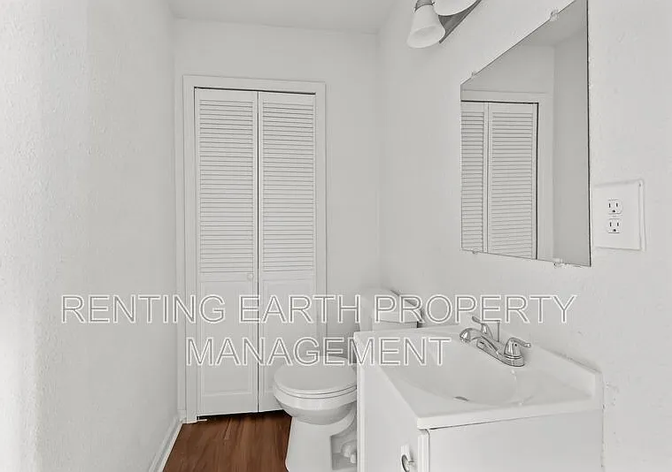 832 Meadowbrook Dr — Photo 15