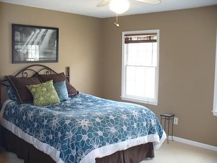 Master & Lg Walk-In Closet