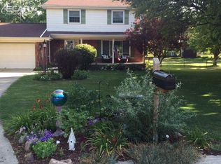 4185 Timberlane Ct, Grand Blanc, MI 48439