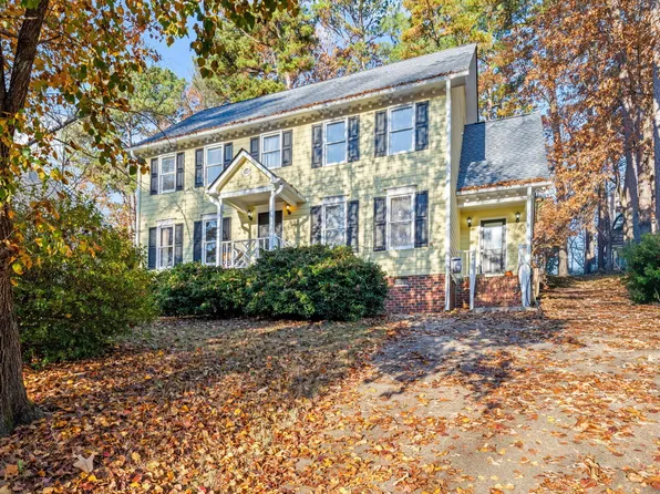 5212 Oakbrook Dr, Durham, NC 27713