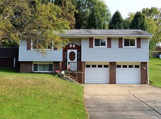 101 Kenwood Dr, Coraopolis, PA 15108