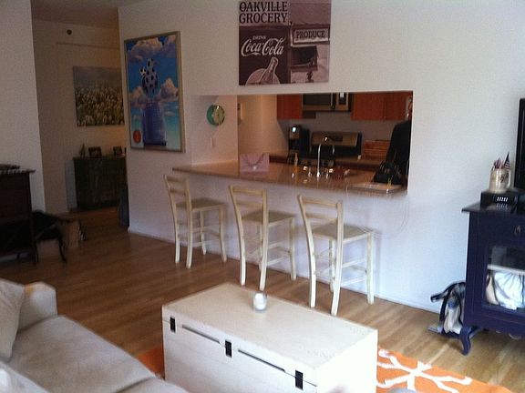 4th image of 143 E 34th St APT 11S