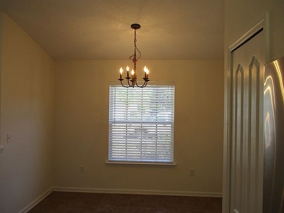 4th image of 12520 White Cedar Trl
