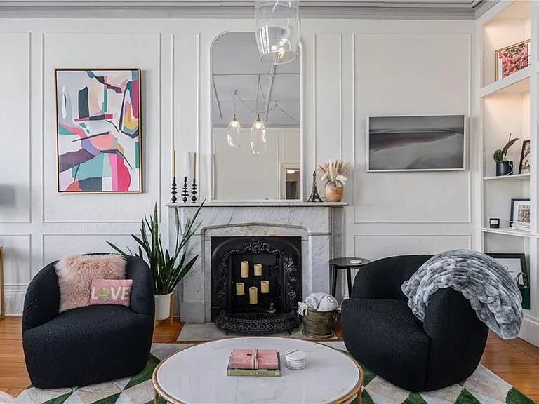 36 Kay St #3 — Photo 2