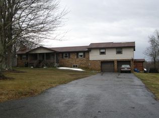 165 Laurel St, Shady Spring, WV 25918