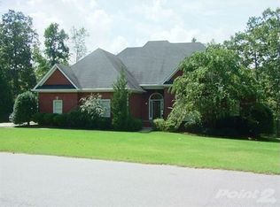 208 Saddle Lake Dr, Alabaster, AL 35007