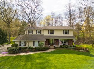 6352 Creekside Trl, Solon, OH 44139