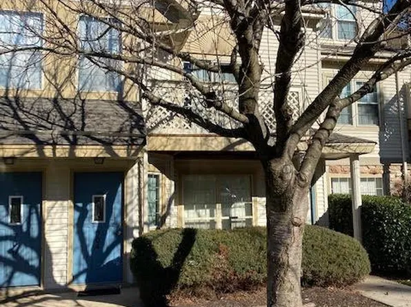 704 Foxmeadow Dr Building 7, Royersford, PA 19468