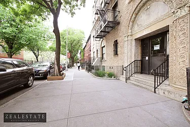 Rented by ZealEstate Group Inc