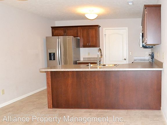 5th image of 2604 Blueline Cir
